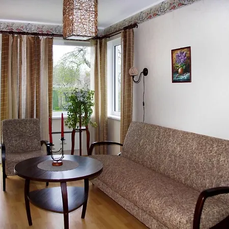 Aisa 38 House Lejlighed