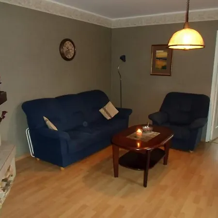 Aisa 38 House *